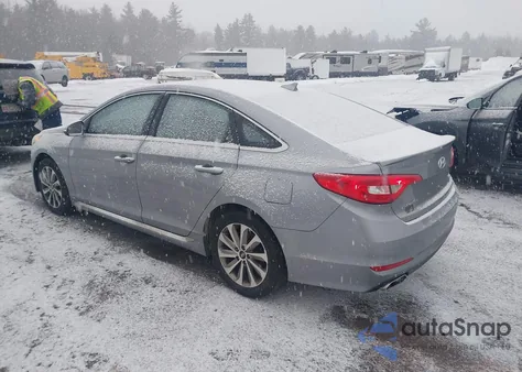 2015 Hyundai Sonata Sport z USA, uszkodzony, nr VIN 5NPE34AF2FH029485